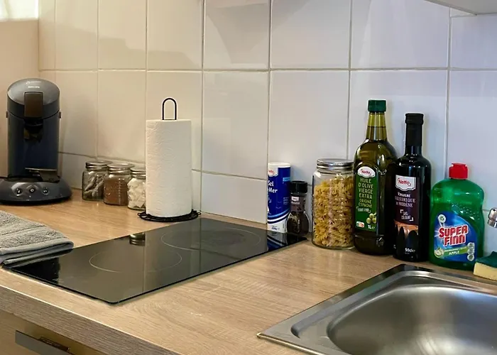 Le Cocon - Hopital - Netflix - Climatisation *