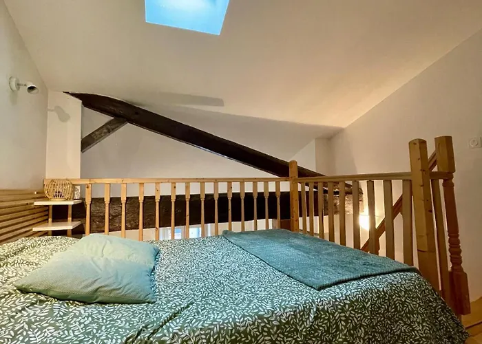 Le Cocon - Hopital - Netflix - Climatisation *